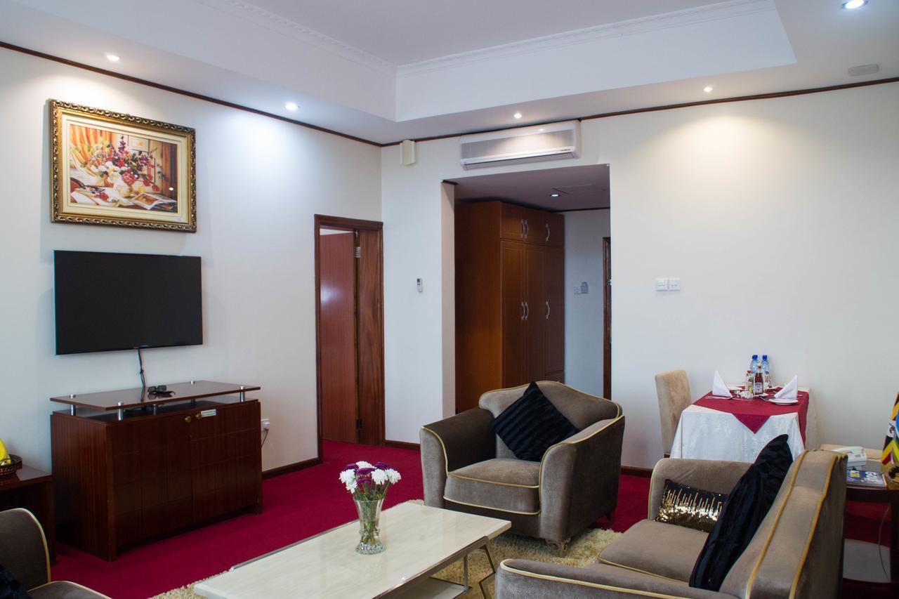Lake View Resort Hotel Mbarara Esterno foto
